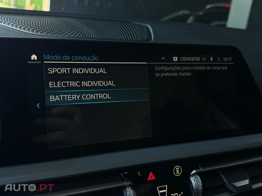 BMW 330 e Touring Auto
