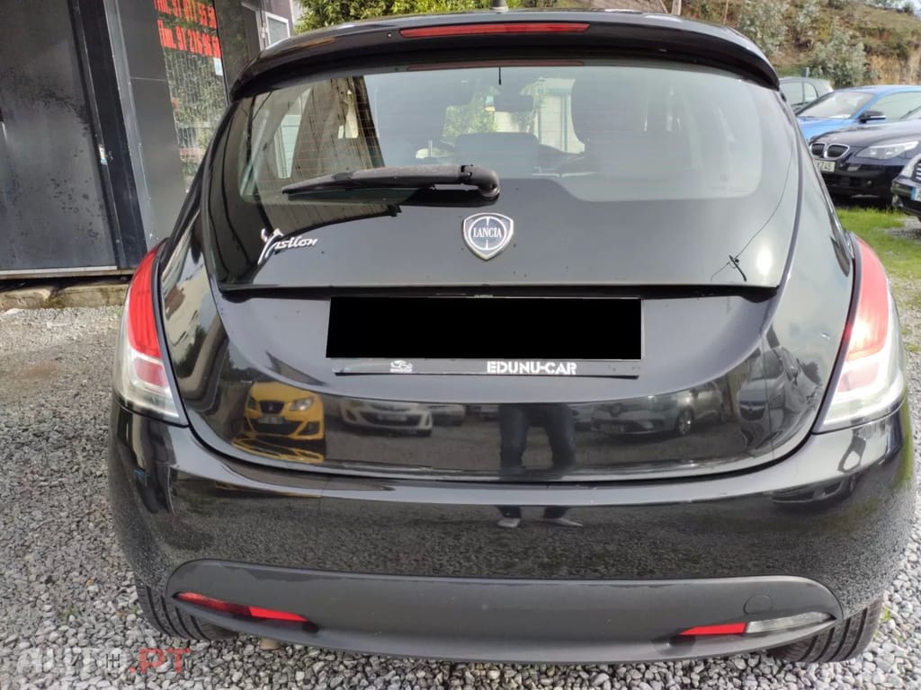 Lancia Ypsilon 1.2 S&S Gold