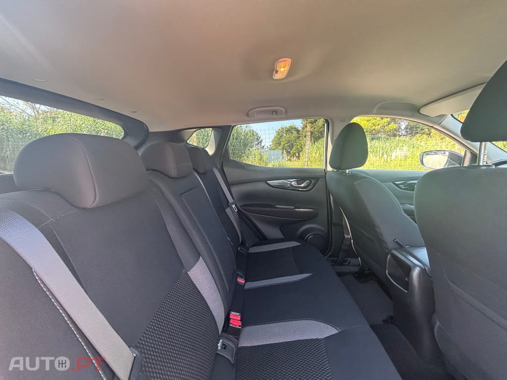 Nissan Qashqai 1.5 dCi N-Connecta