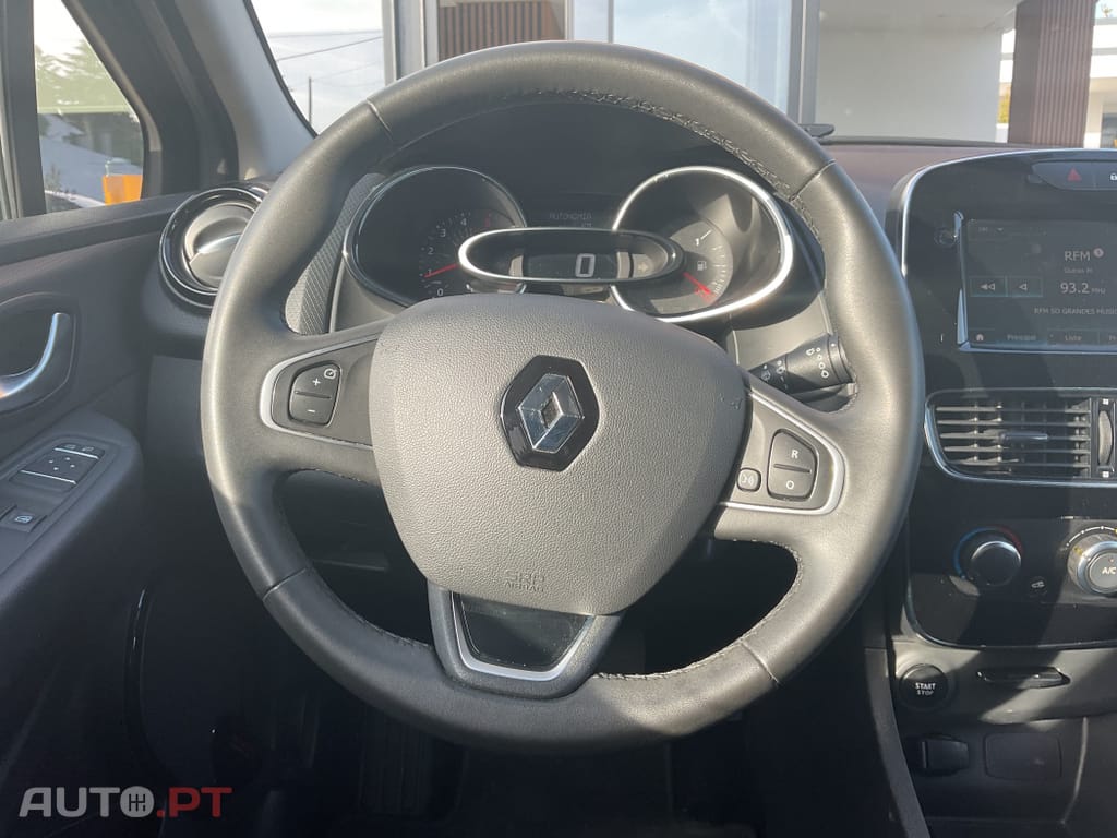 Renault Clio Sport Tourer 0.9 TCe Limited