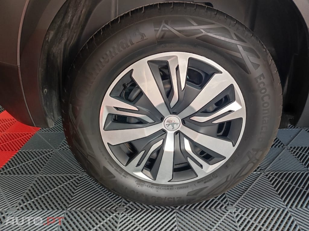 Peugeot 2008 1.2 PureTech Active