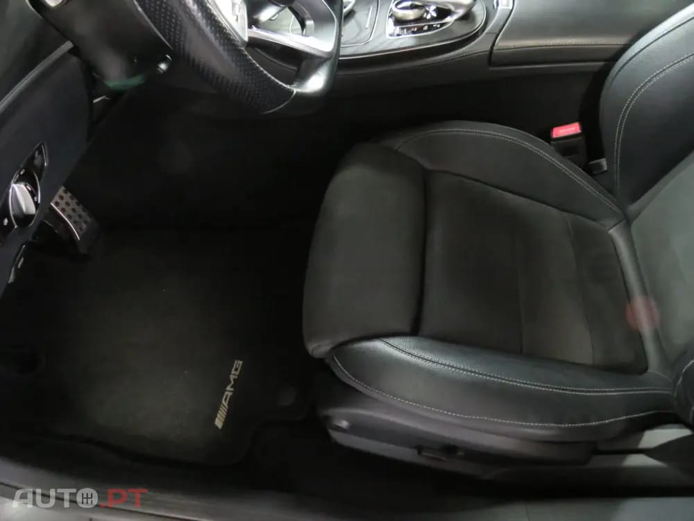 Mercedes-Benz E 300 de AMG Line