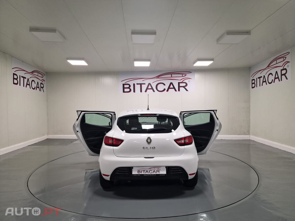 Renault Clio SOCIETE 1.5 DCI ZEN IVA DEDUTIVEL