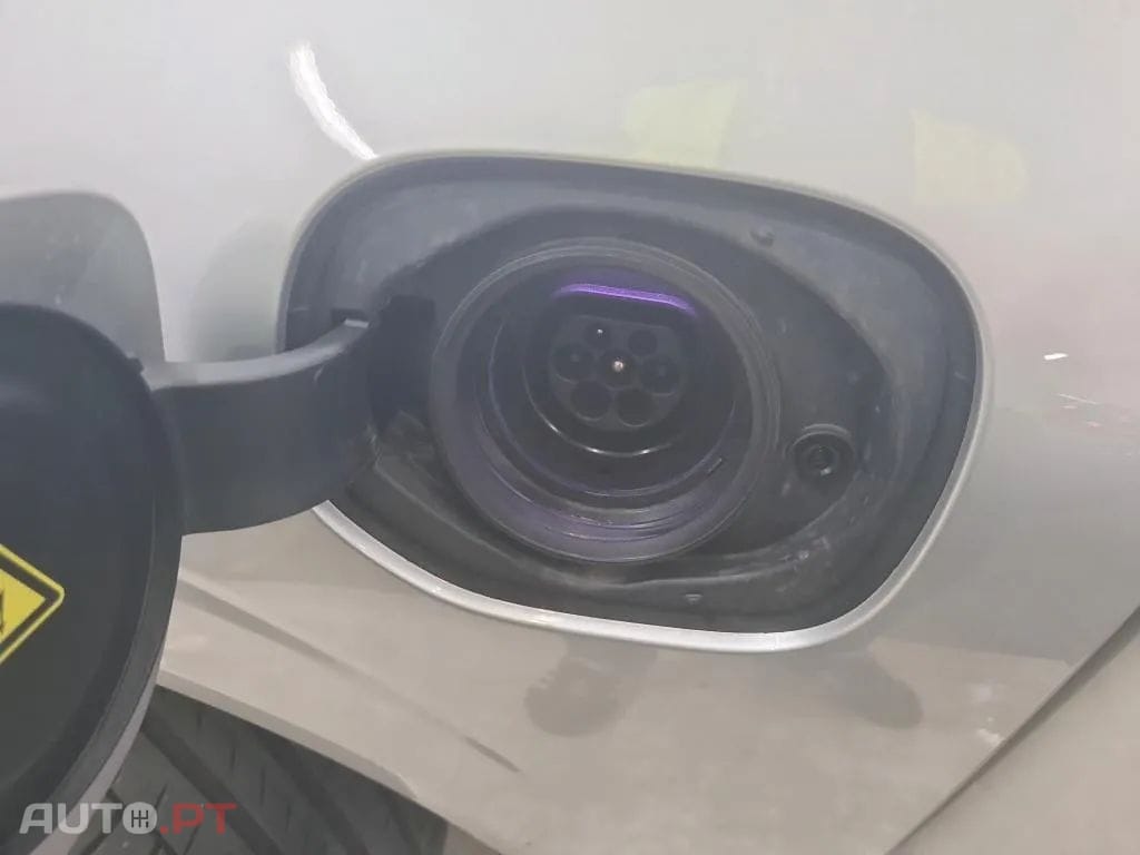 Volvo XC60 2.0 T6 PHEV Inscription Expression AWD