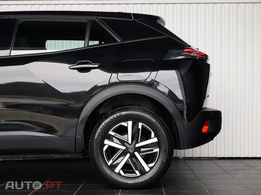 Peugeot 2008 1.2 PureTech Style