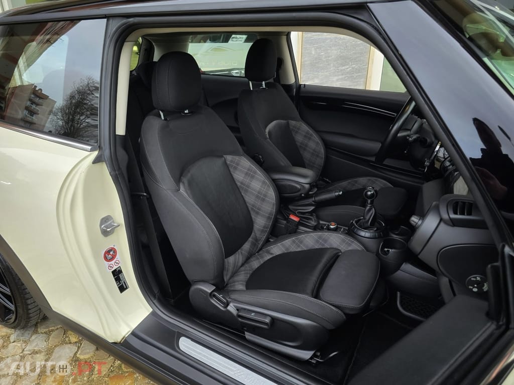 MINI Cooper Cooper S