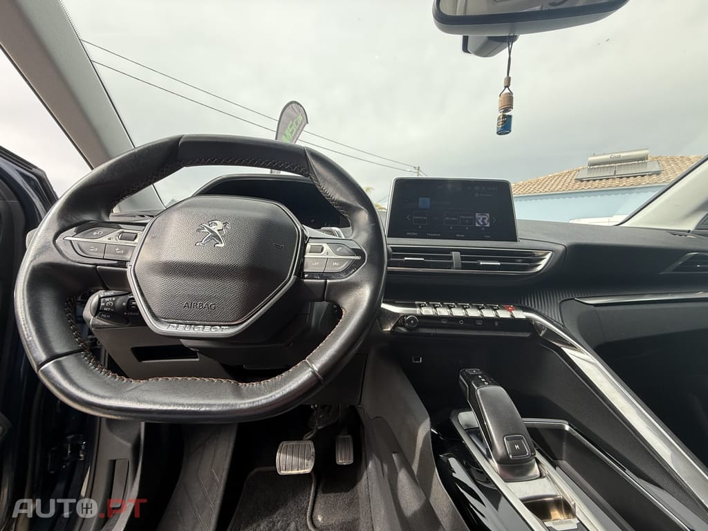 Peugeot 5008 1.6 BlueHDi Allure EAT6
