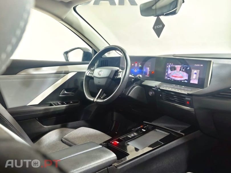 Opel Astra 1.6 T PHEV Elegance