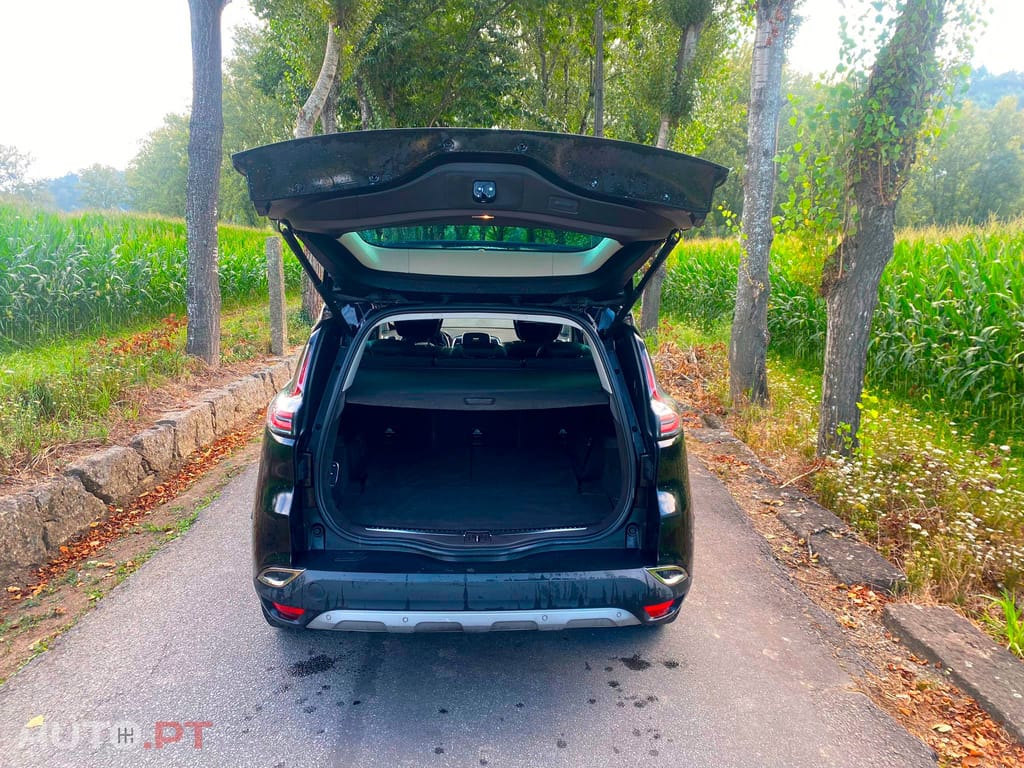 Renault Espace 1.6 dCi Initiale Paris EDC