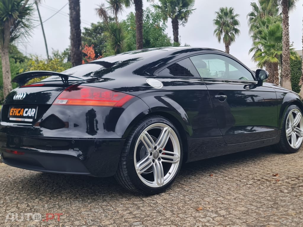 Audi TT 1.8 TFSI S-line