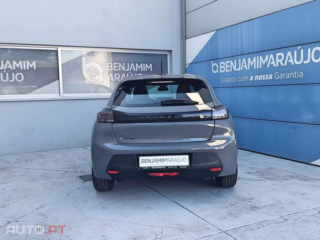 Peugeot E-208 50 kWh Active Pack