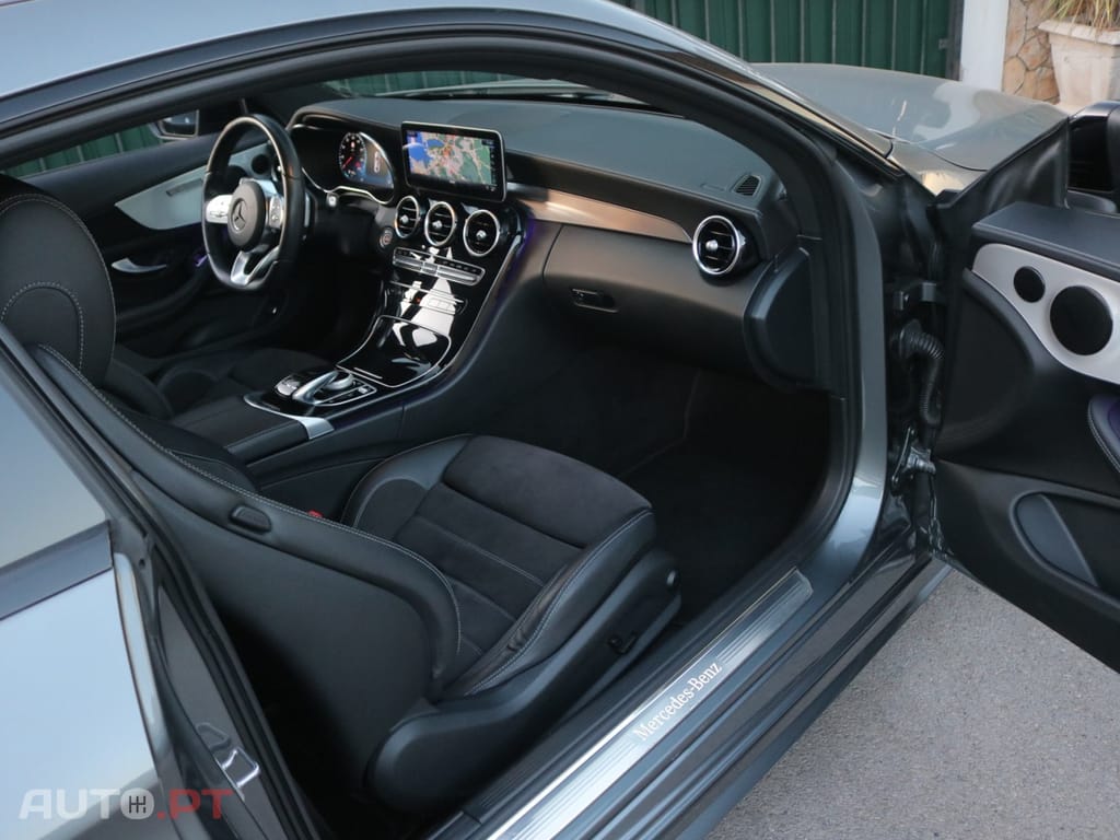 Mercedes-Benz C 220 d AMG Line