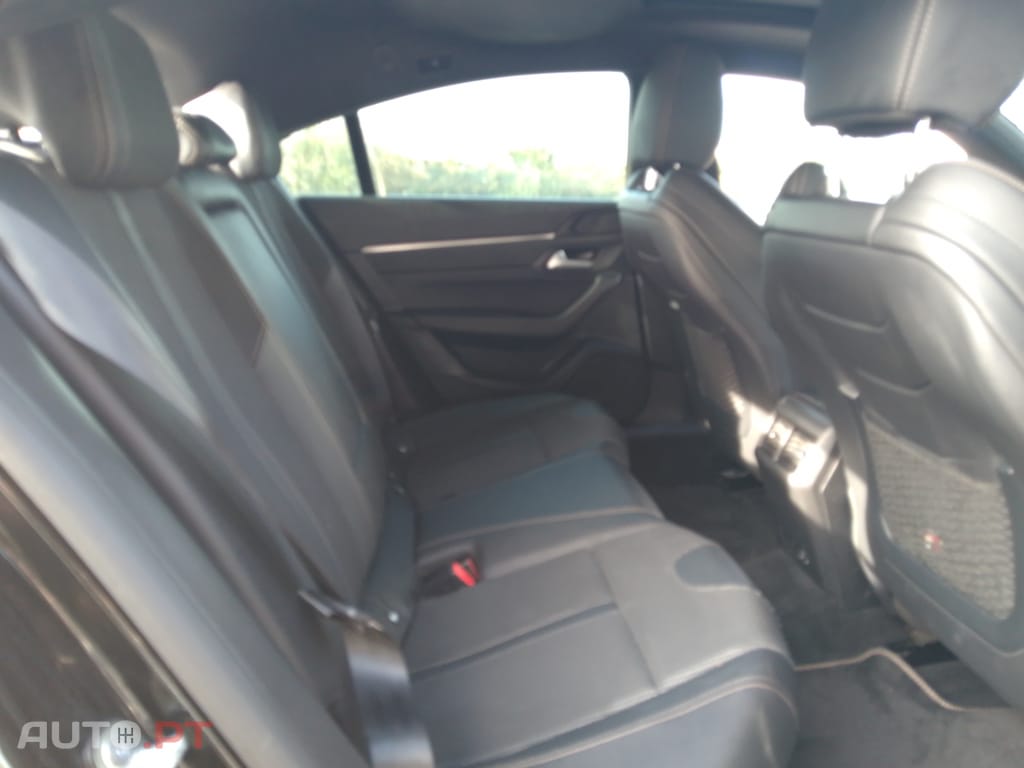 Peugeot 508 1.5 HDI GT EAT8