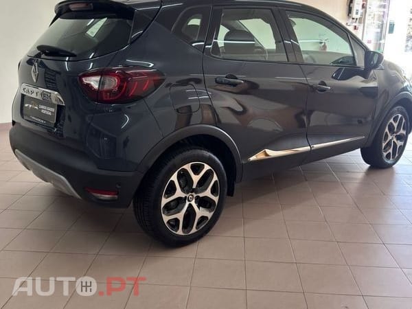 Renault Captur 0.9 TCE Exclusive XMOD