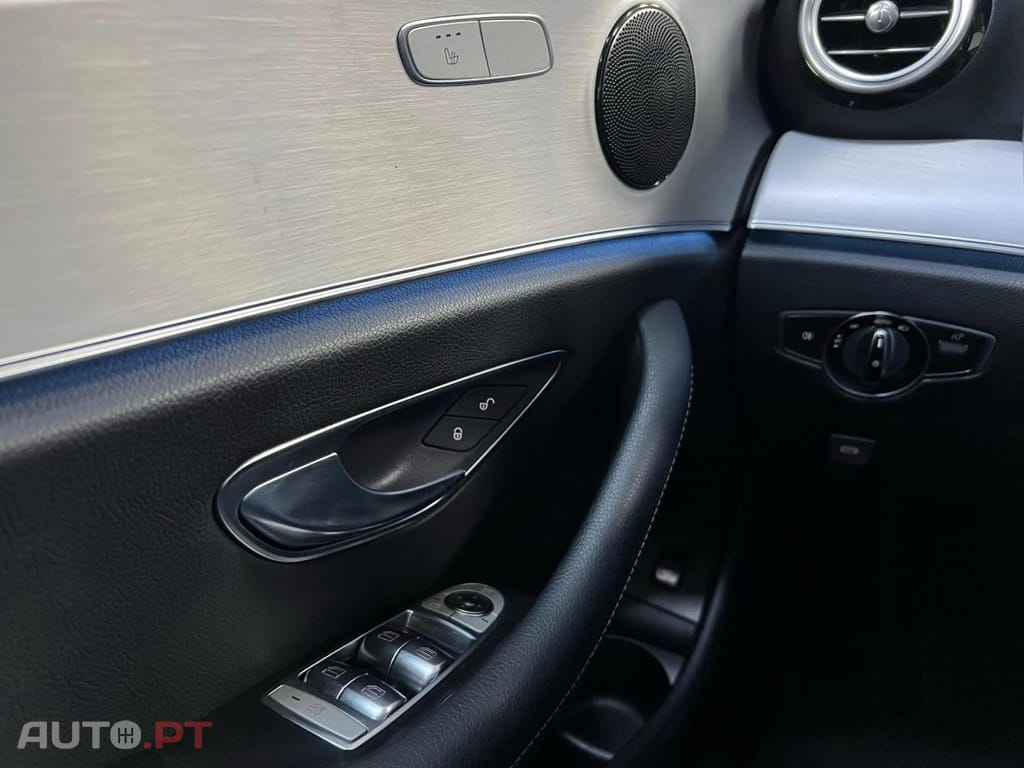 Mercedes-Benz E 300 de Avantgarde