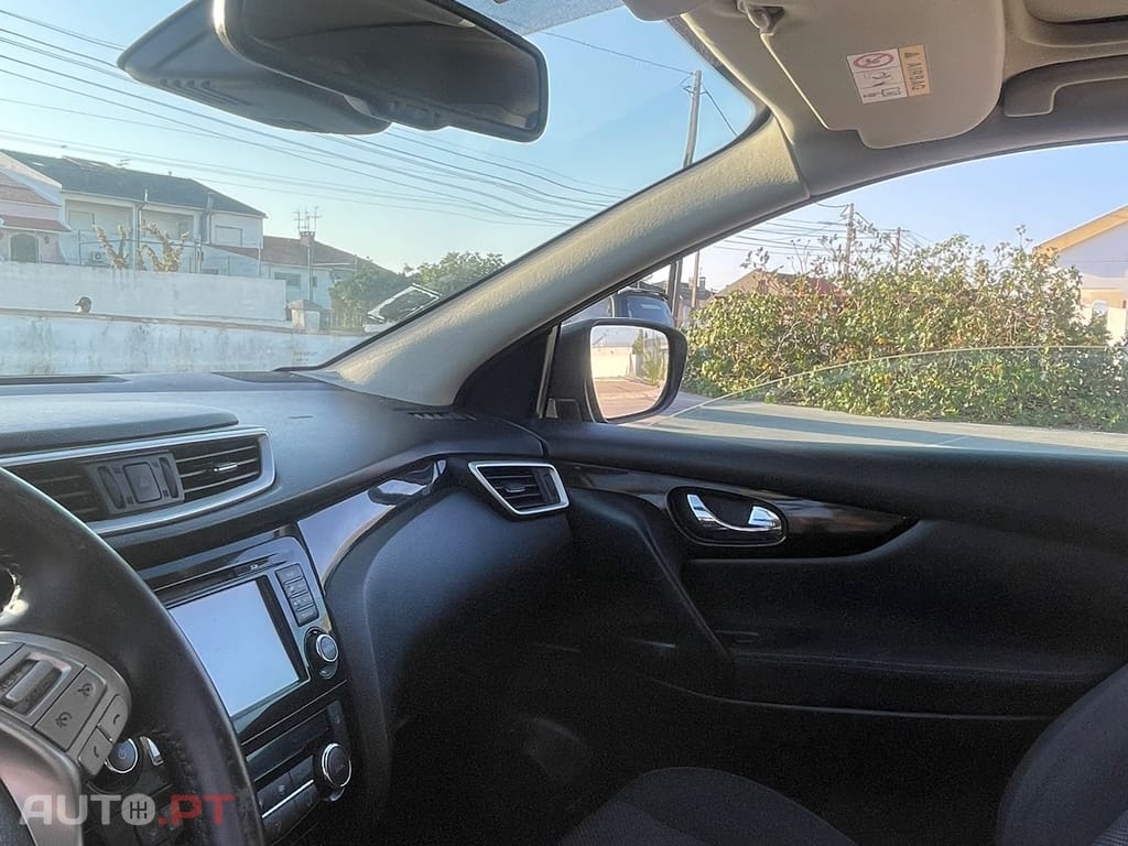 Nissan Qashqai +2 j10