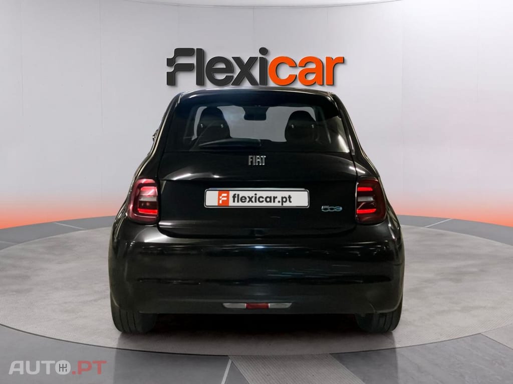 Fiat 500e Icon Plus 42 KWh