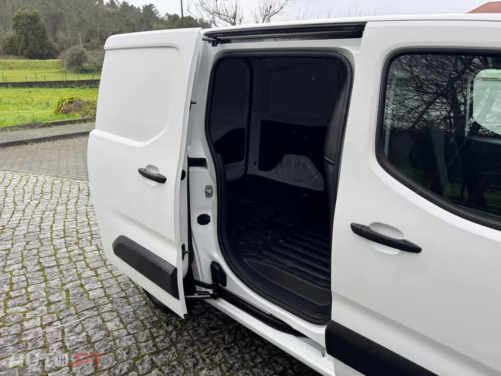 Peugeot Partner 1.5 BlueHDi Premium Standard