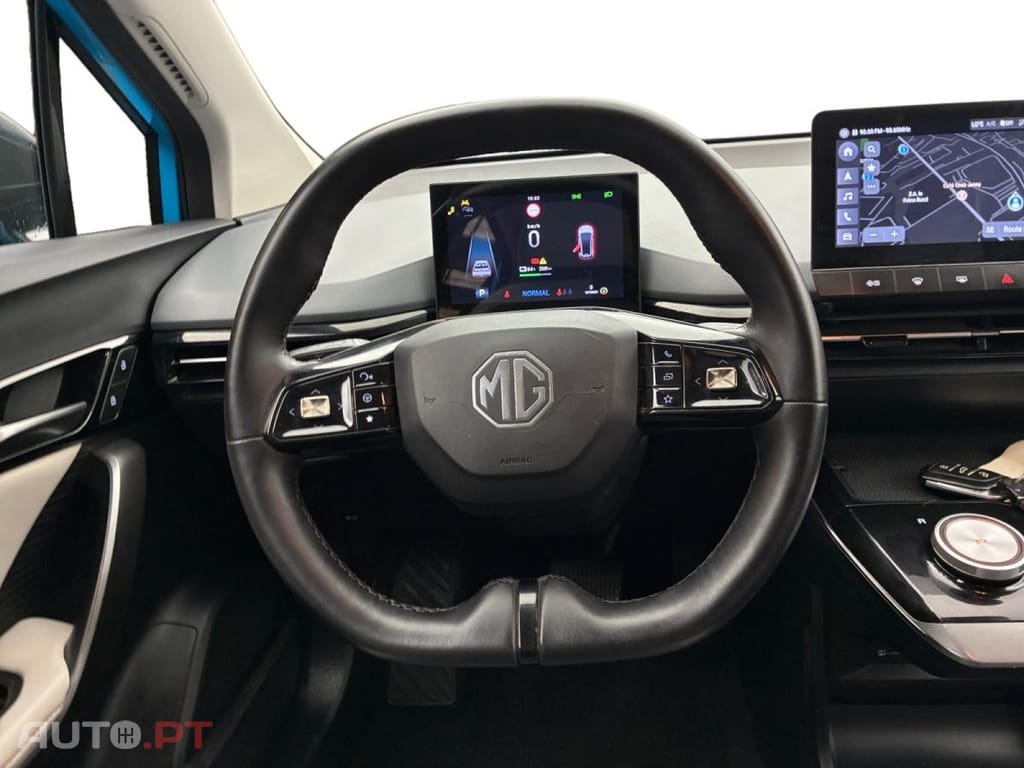 MG MG4 64 kWh Luxury