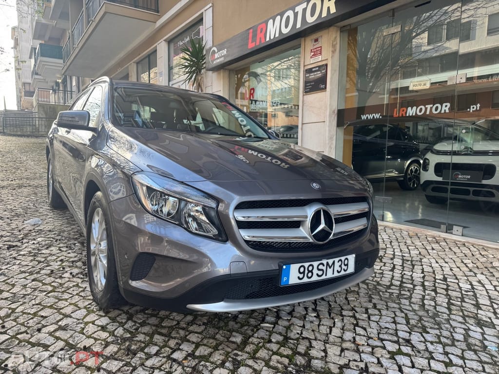 Mercedes-Benz GLA 180 d
