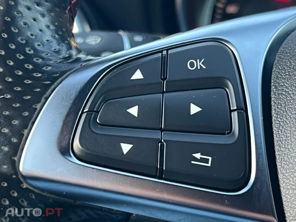 Mercedes-Benz A 180 d AMG Line