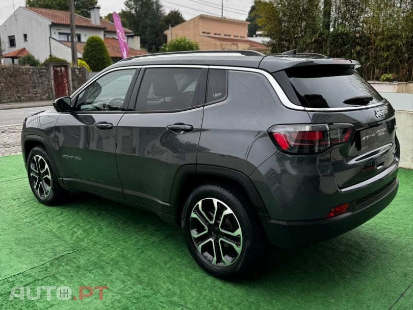 Jeep Compass 1.3 T Limited