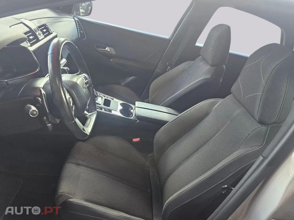 DS DS7 Crossback E-Tense Bastille+ EAT8