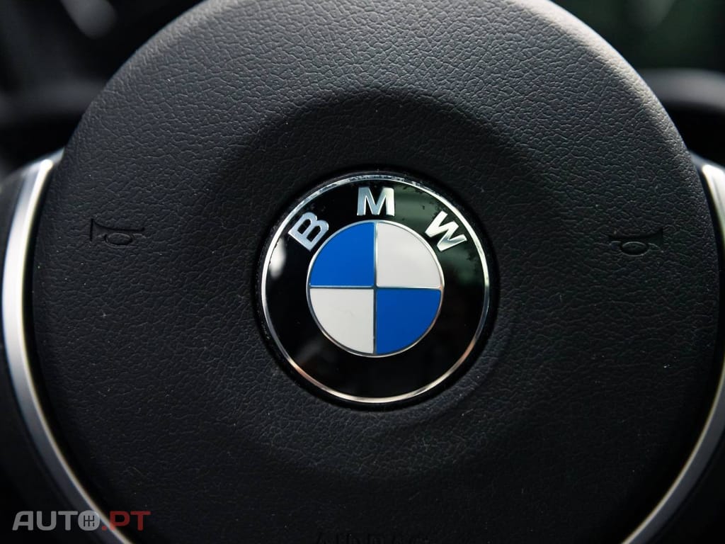 BMW X2 25 e xDrive Pack M
