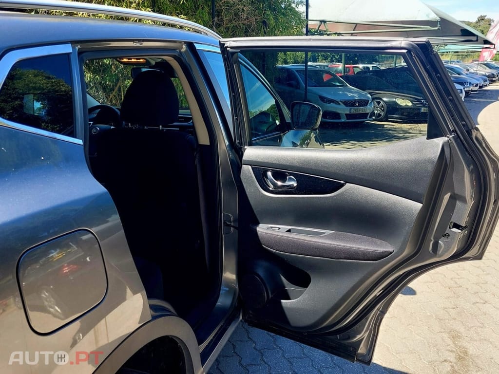 Nissan Qashqai 1.5 dCi 360