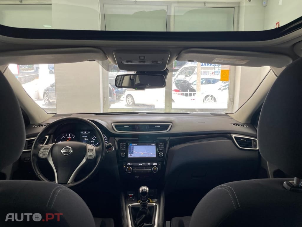 Nissan Qashqai 1.5 dCi N-Connecta 18 RS+PS
