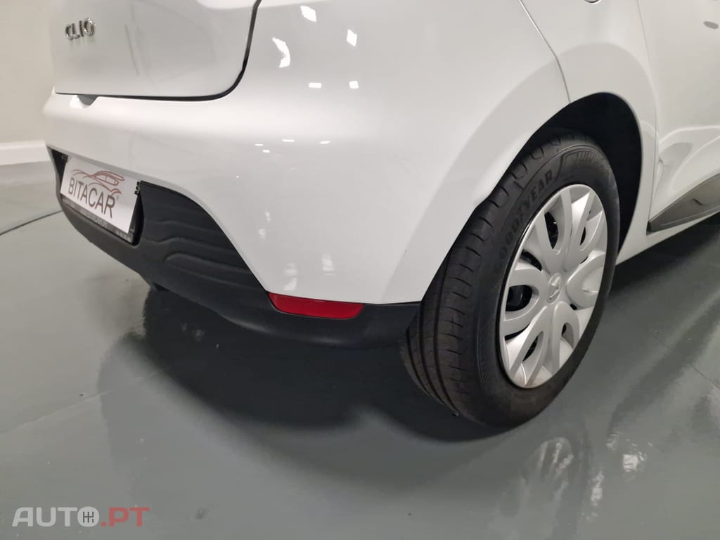 Renault Clio SOCIETE 1.5 DCI ZEN IVA DEDUTIVEL