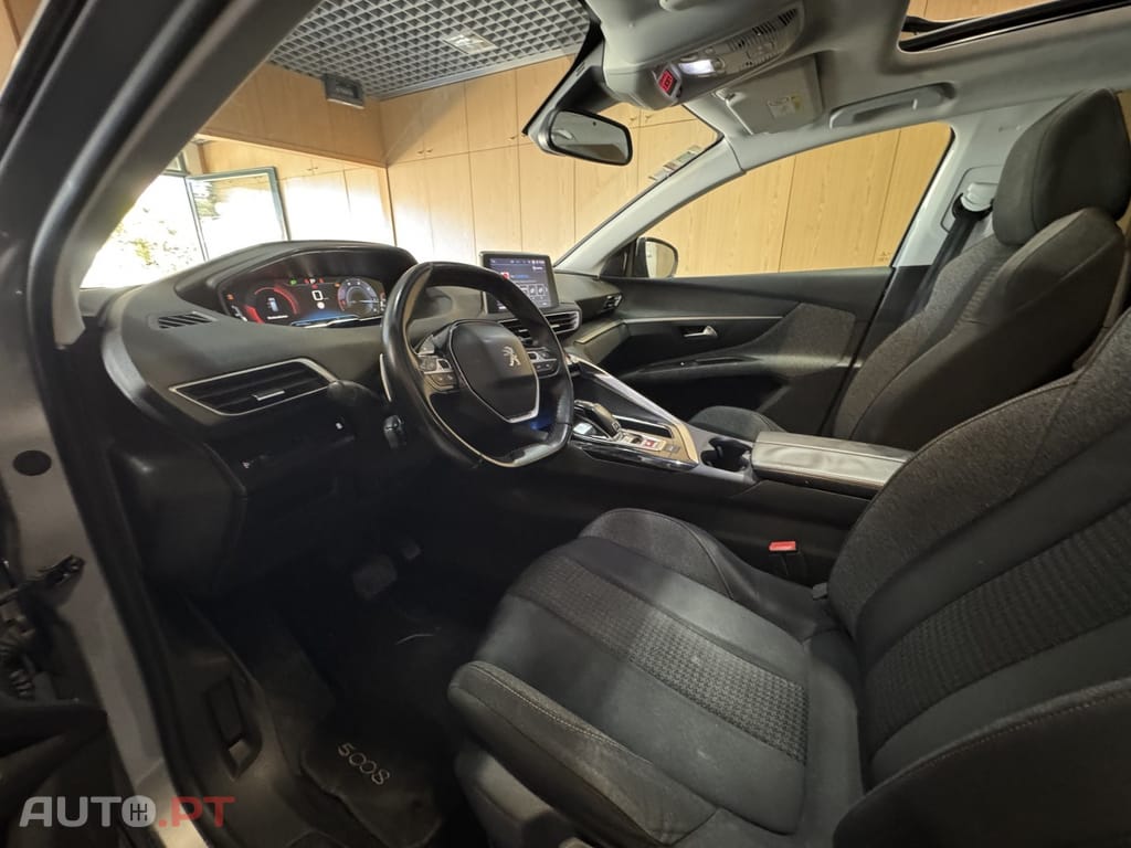 Peugeot 5008 1.5 BlueHDi Allure Pack EAT8