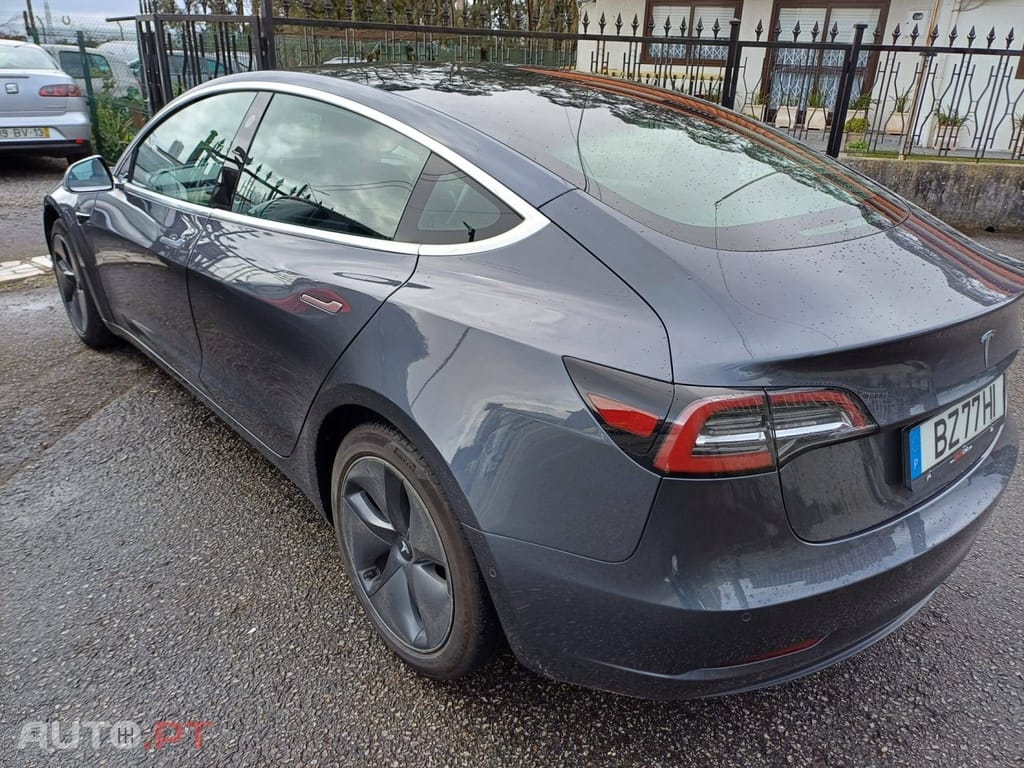 Tesla Model 3 Long Range Tração Traseira