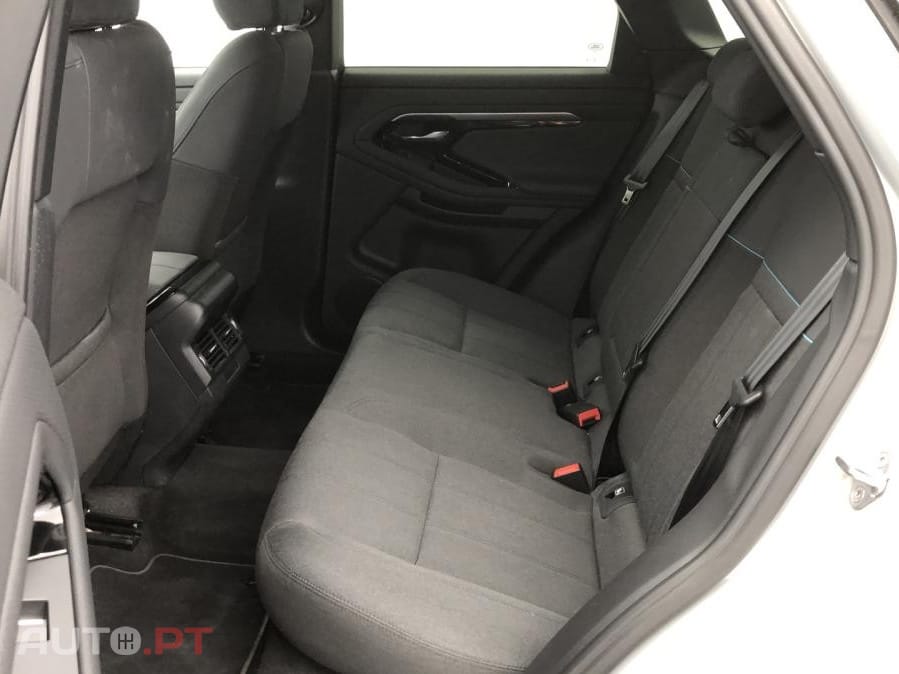 Land Rover Evoque 1.5 P300e AWD R-Dynamic Auto