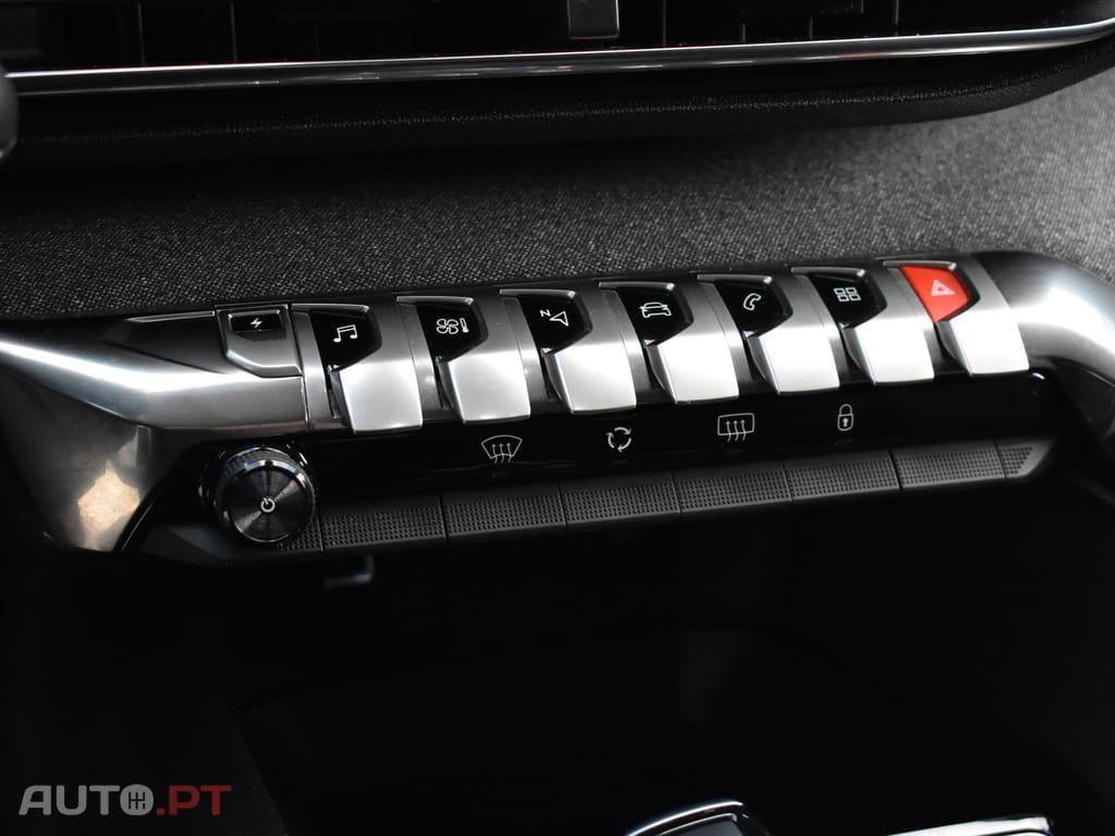 Peugeot 3008 1.6 Hybrid Allure Pack e-EAT8