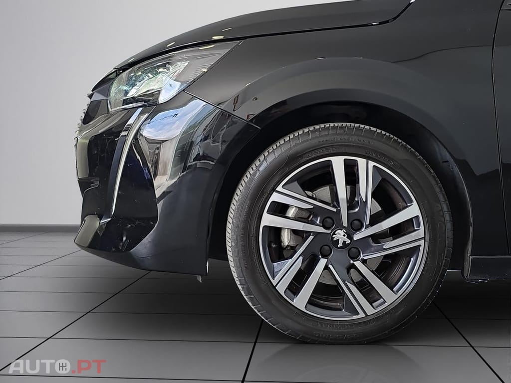 Peugeot 208 1.2 PureTech Allure Pack