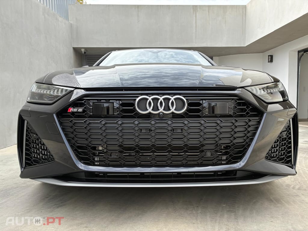 Audi RS6 Avant 4.0 TFSI Performance quattro Tiptronic