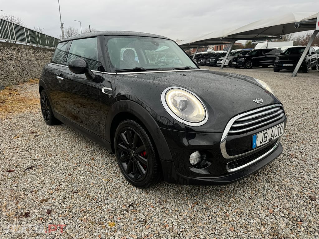 MINI Cooper Cooper D