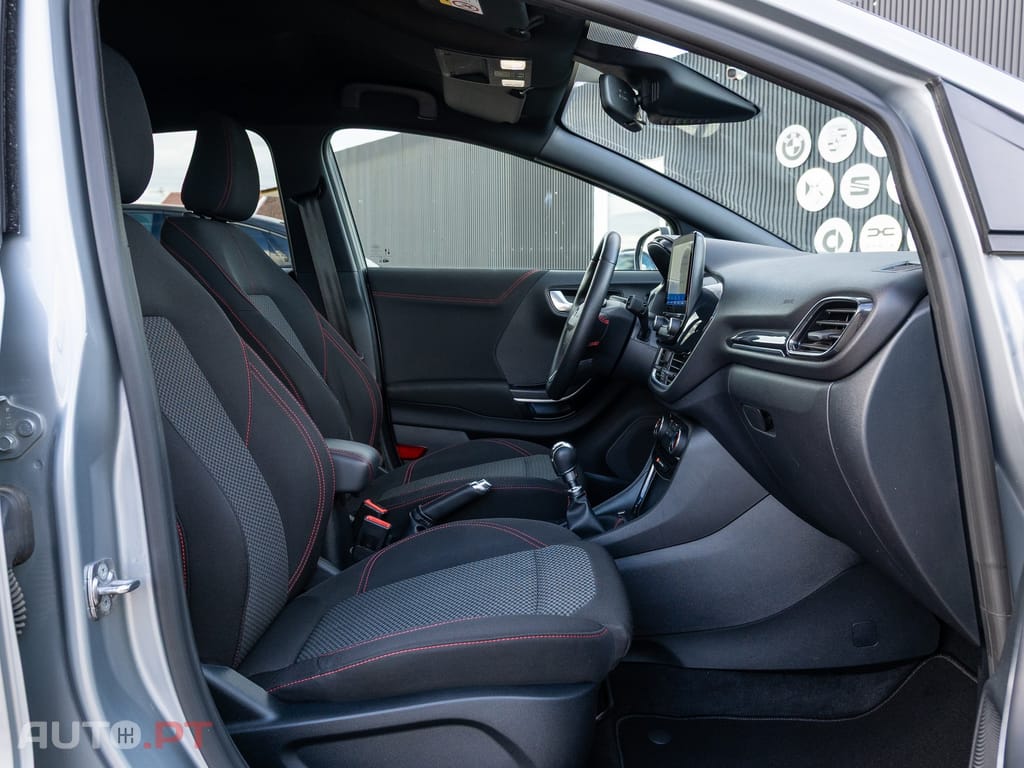 Ford Puma 1.0 EcoBoost MHEV ST-Line Design