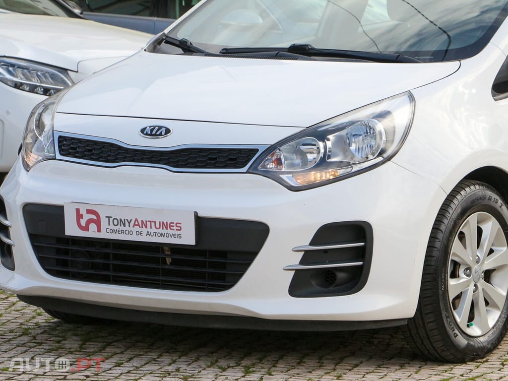 Kia Rio 1.2 CVVT LX