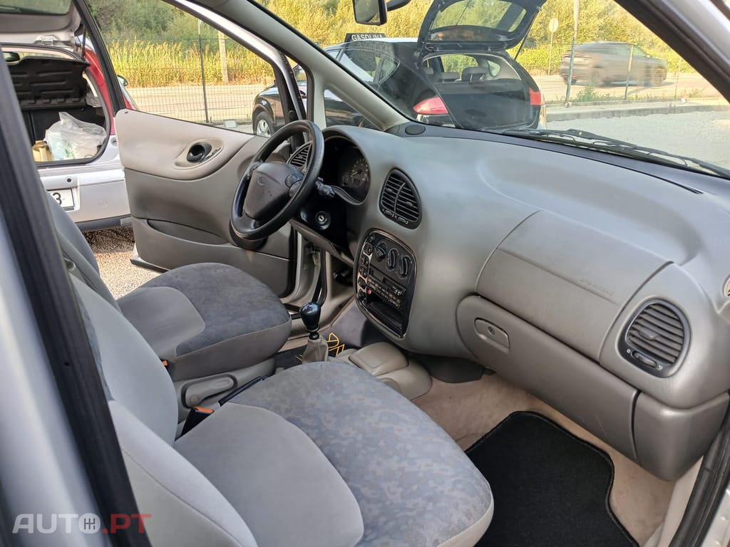 Ford Galaxy 1.9 TDI 7Lugares