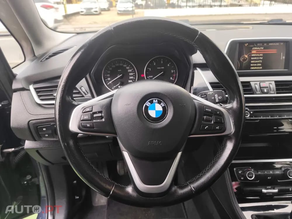 BMW 216 d