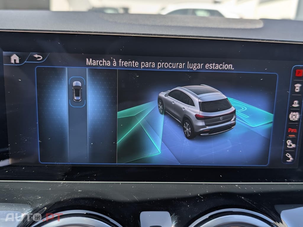 Mercedes-Benz EQA 250 Electric Art