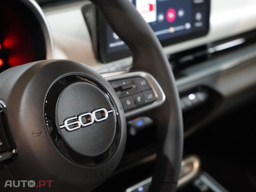 Fiat 600e 54 kWh La Prima