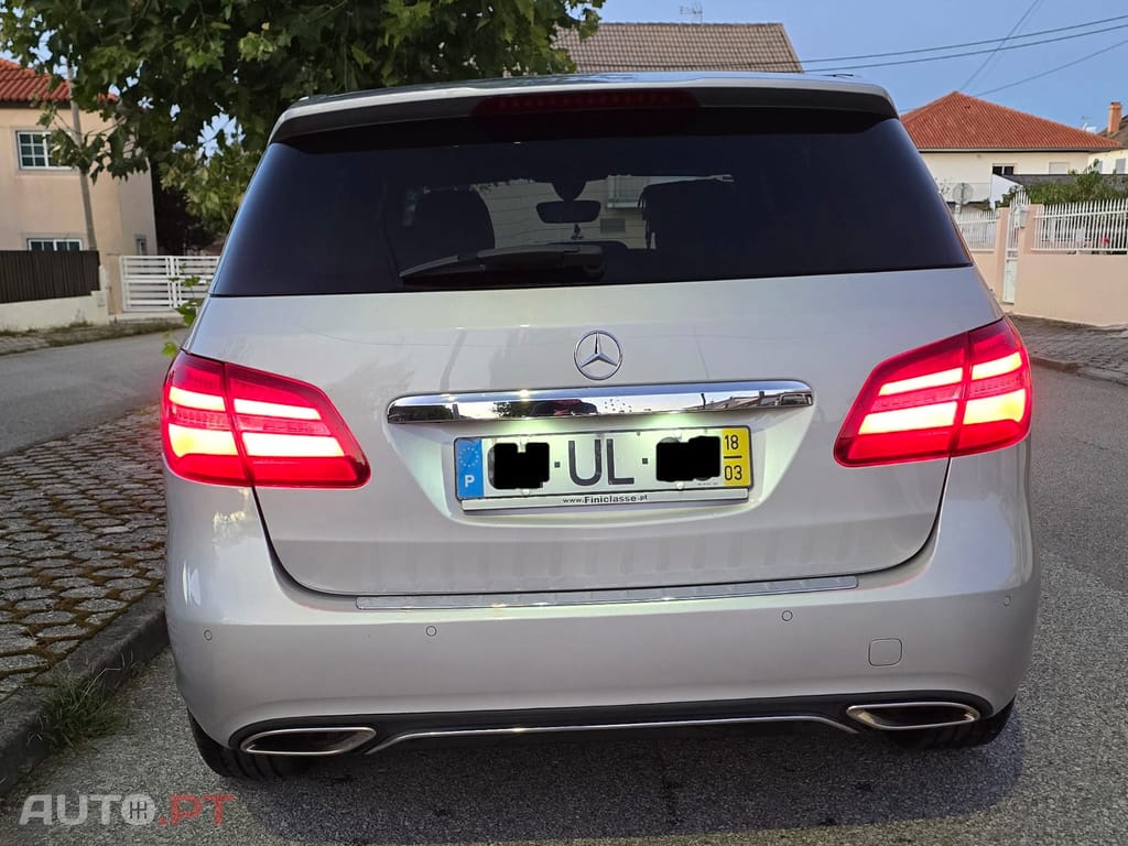Mercedes-Benz B 180 Style +