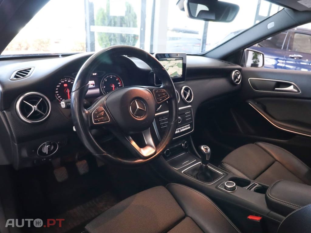 Mercedes-Benz A 180 CDI (BlueEFFICIENCY) Style