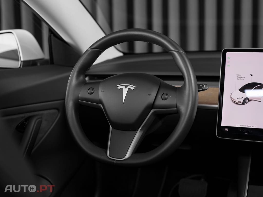 Tesla Model 3 Long Range AWD Dual Motor