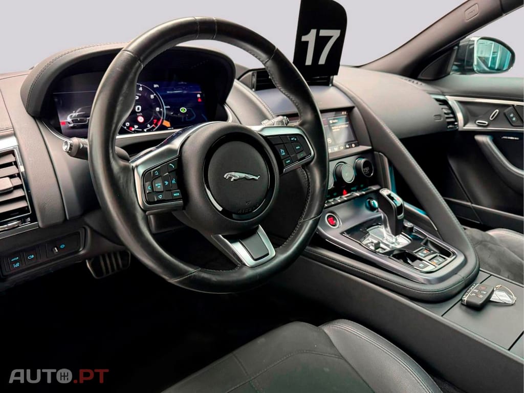 Jaguar F-Type CoupeR-Dynamic 300