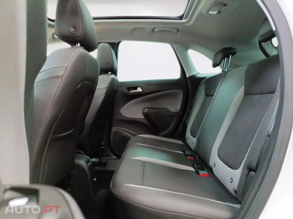 Opel Crossland X 1.2 T Business Edition