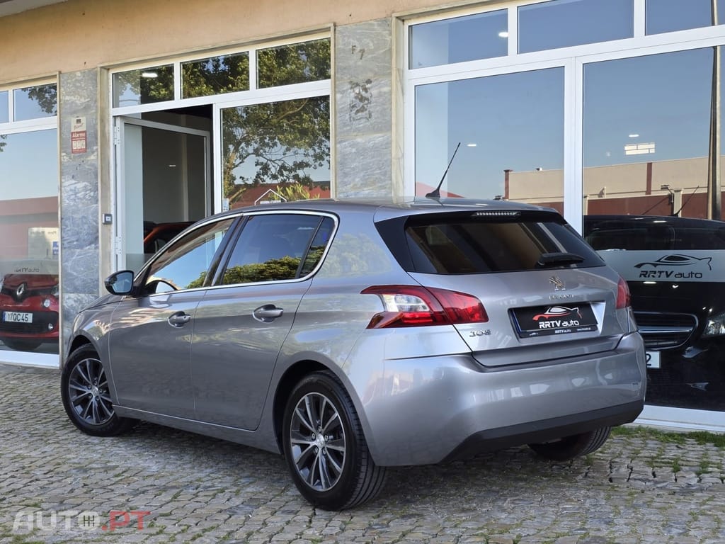 Peugeot 308 1.2 PureTech Style
